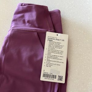 Lululemon align 28 inch jogger NWT never been worn